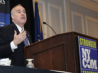 New York Comptroller Thomas DiNapoli says fi nes need to be issued quicker and more frequently.