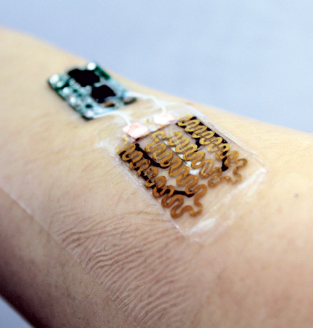 ‘Smart’ bandage reads data, releases drug for treatment