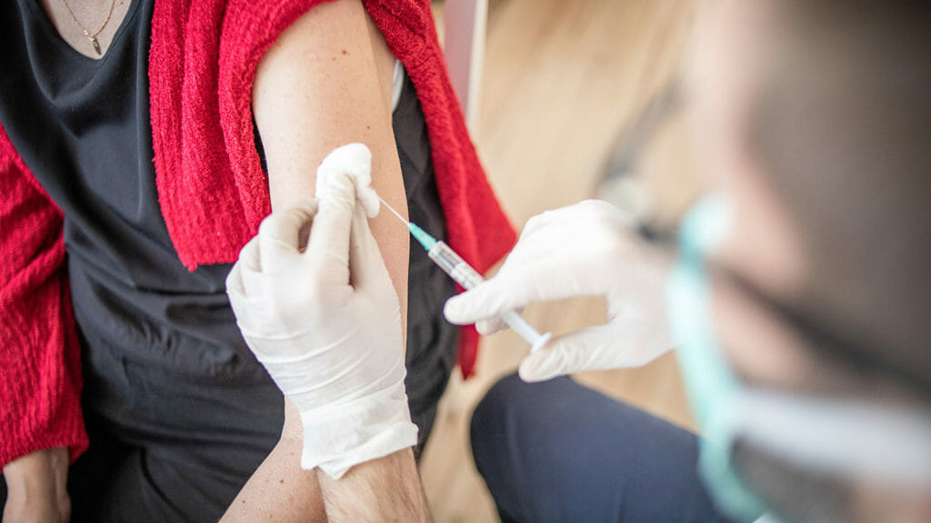 Federal vaccine mandate pushed coverage up 40%, without worker exodus: study