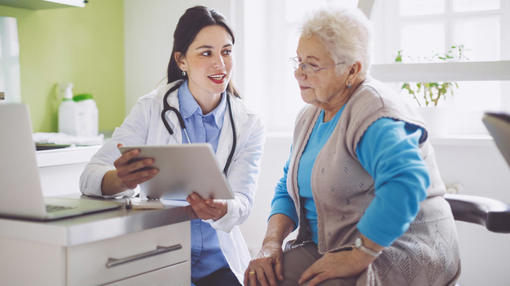 VA’s narrative medicine program improves senior patient care, docs’ study finds