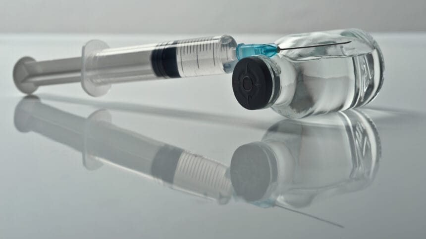 insulin with syringe